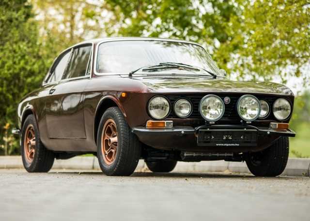Lot 123 - 1969 Alfa Romeo GT 1300 Junior