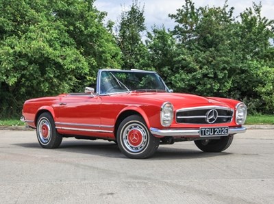 Lot 258 - 1967 Mercedes-Benz  230 SL Pagoda