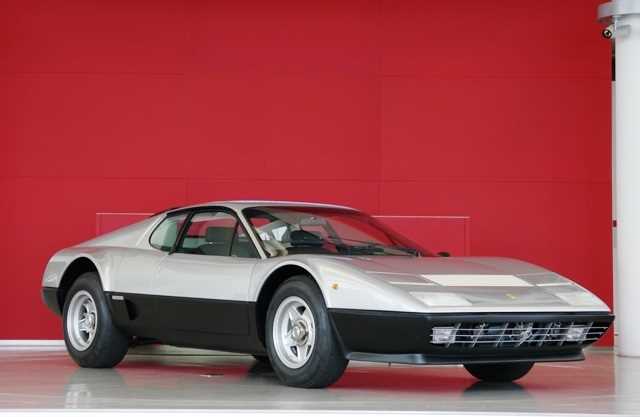 Lot 296 - 1977 Ferrari 512 BB