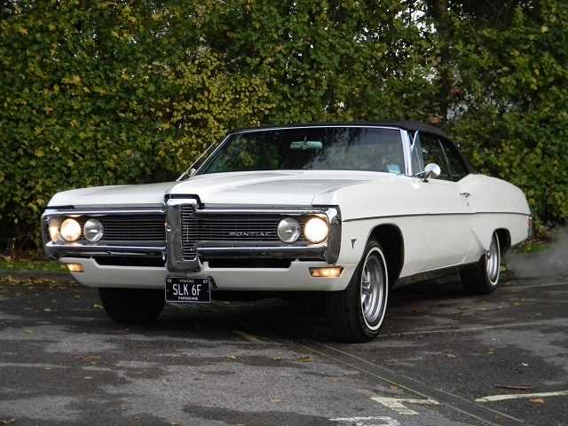 Lot 242 - 1967 Pontiac Parisienne Convertible