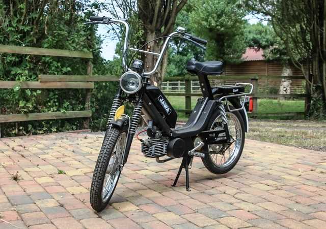 Lot 204 - 1974 Jawa Economy